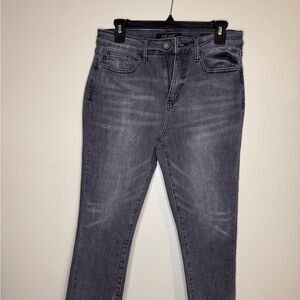 Judy Blue Gray Skinny Fit Capri Jeans Women’s 7/28
